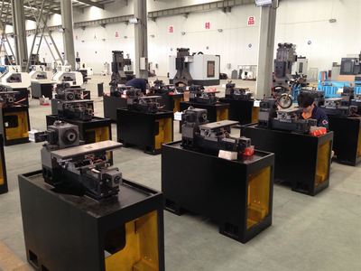 攻坚克难，智造未来——宇宙机床装配精英的研发之路