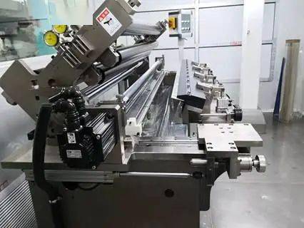 精密涂布领域的创新引擎 格锐特机械的研发与制造之路